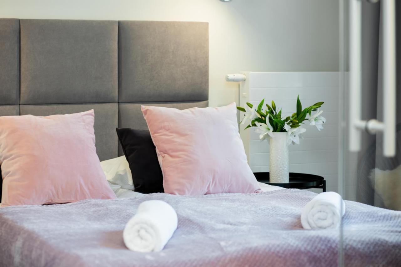 Apartments Browary Warszawskie By Noclegi Renters Warsawa Bagian luar foto
