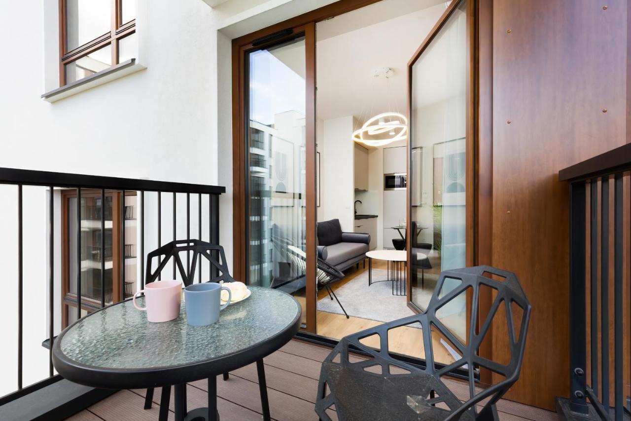 Apartments Browary Warszawskie By Noclegi Renters Warsawa Bagian luar foto