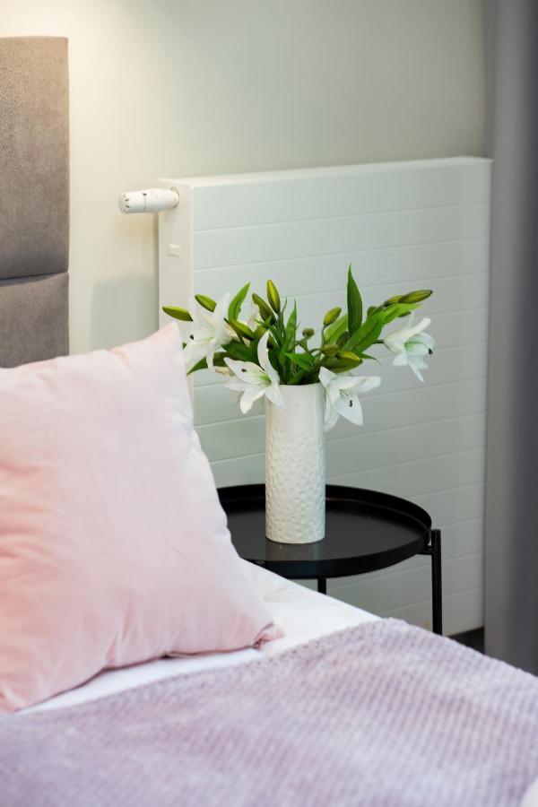 Apartments Browary Warszawskie By Noclegi Renters Warsawa Bagian luar foto